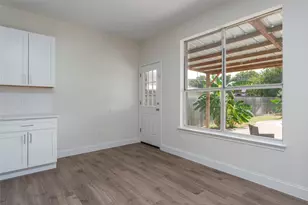 1310 Norman Cir, Arlington, TX 76014 - Photo 17