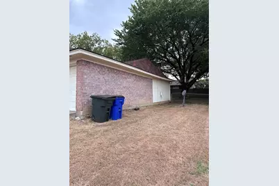 621 Dayton Road, Mansfield, TX 76063 - Photo 3