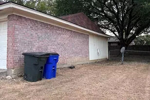 621 Dayton Rd, Mansfield, TX 76063 - Photo 3