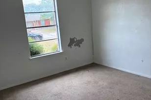 621 Dayton Rd, Mansfield, TX 76063 - Photo 11