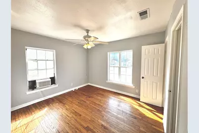 1415 Abelia Street, Irving, TX 75061 - Photo 11
