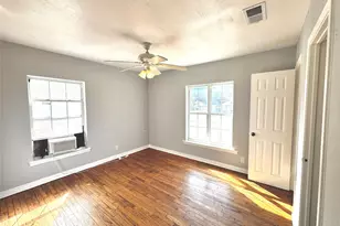 1415 Abelia St, Irving, TX 75061 - Photo 11