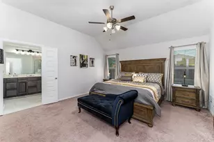 9921 Mescalbean Blvd, Fort Worth, TX 76036 - Photo 11