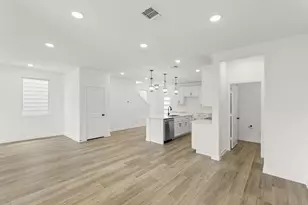 2501 Lost Maples Ln, Dallas, TX 75228 - Photo 11