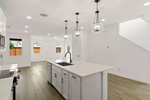 2501 Lost Maples Ln, Dallas, TX 75228 - Photo 7