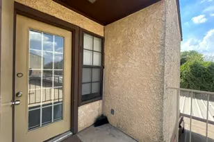 1745 Crest Grove Dr, Arlington, TX 76012 - Photo 17