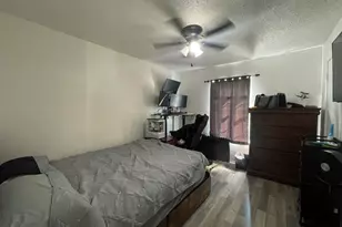 1745 Crest Grove Dr, Arlington, TX 76012 - Photo 9