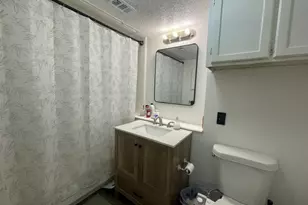 1745 Crest Grove Dr, Arlington, TX 76012 - Photo 11