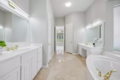 1106 Hills Creek Drive, McKinney, TX 75072 - Photo 23