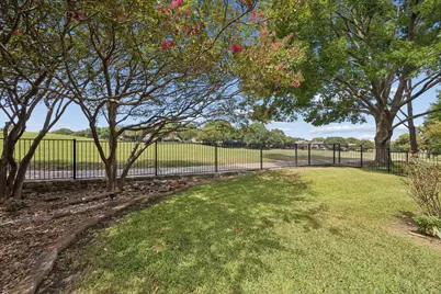 1106 Hills Creek Drive, McKinney, TX 75072 - Photo 35