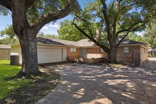 7066 Arboreal Dr, Dallas, TX 75231 - Photo 35
