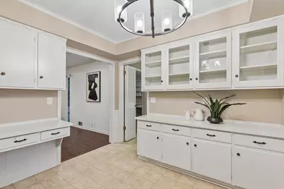 7066 Arboreal Drive, Dallas, TX 75231 - Photo 11