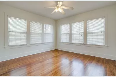 1622 Mistletoe Boulevard, Fort Worth, TX 76104 - Photo 17