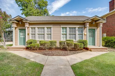 1622 Mistletoe Boulevard, Fort Worth, TX 76104 - Photo 1