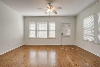 1622 Mistletoe Boulevard, Fort Worth, TX 76104 - Photo 5