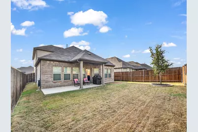 9137 Rock Nettle Drive, Fort Worth, TX 76131 - Photo 3