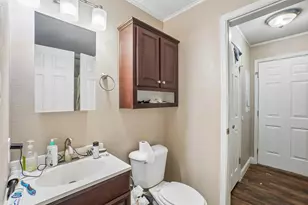 1414 Record Crossing Rd, Dallas, TX 75235 - Photo 35