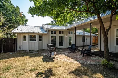 805 NW 14th Street, Grand Prairie, TX 75050 - Photo 35