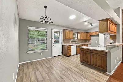 6212 Prairie Court, Watauga, TX 76148 - Photo 11