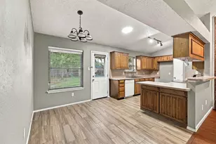 6212 Prairie Ct, Watauga, TX 76148 - Photo 11