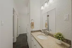 6316 Tosca Dr, Haltom City, TX 76180 - Photo 15