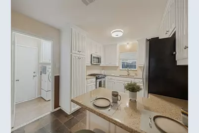 6316 Tosca Drive, Haltom City, TX 76180 - Photo 9