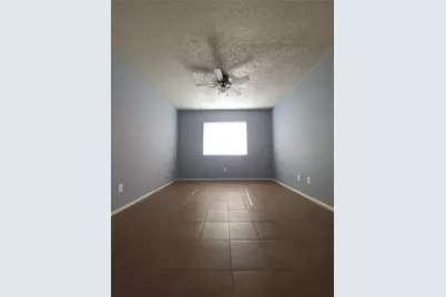 305 Trinidad Drive, Grand Prairie, TX 75052 - Photo 9