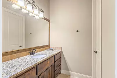 108 Oak Creek Drive, Springtown, TX 76082 - Photo 15
