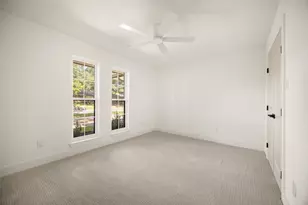 10656 Cox Ln, Dallas, TX 75229 - Photo 31