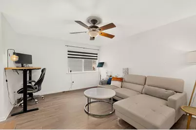 2010 Via Corona, Carrollton, TX 75006 - Photo 23