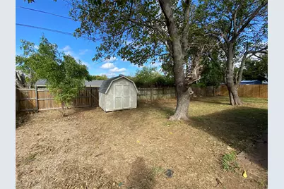 701 Victoria Drive, Euless, TX 76039 - Photo 19