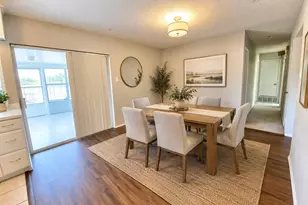 701 Victoria Dr, Euless, TX 76039 - Photo 5