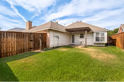 1110 Emily Lane, Carrollton, TX 75010 - Photo 25