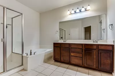 5662 Grosseto Drive, Frisco, TX 75034 - Photo 19