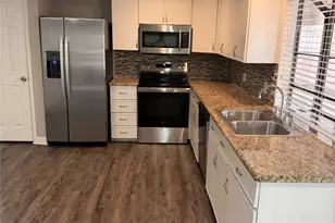1262 Valencia Ln, Lewisville, TX 75067 - Photo 9
