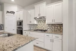 1109 Whispering Hl Dr, Mansfield, TX 76063 - Photo 9