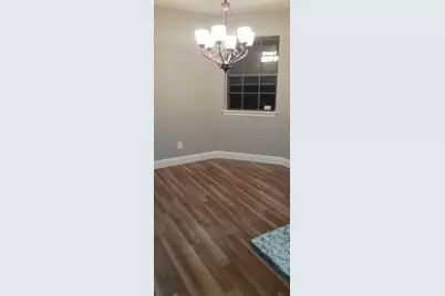 2202 Greenbriar Court, Grand Prairie, TX 75050 - Photo 5