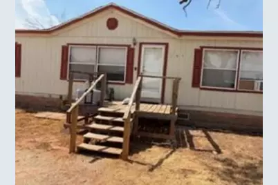 105 Seminole Street, Tye, TX 79563 - Photo 1