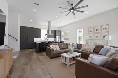1865 Summit Avenue #105, Dallas, TX 75206 - Photo 3