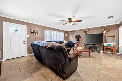 708 E High Street, Wills Point, TX 75169 - Photo 7