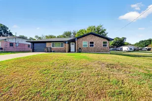 708 E High St, Wills Point, TX 75169 - Photo 3