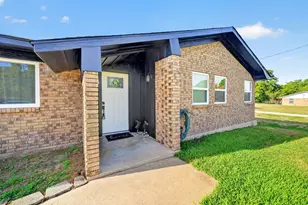 708 E High St, Wills Point, TX 75169 - Photo 39