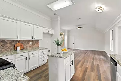 2801 Buena Vista Court, Carrollton, TX 75007 - Photo 15