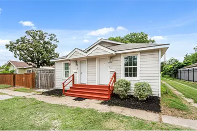 1817 W Brooklyn Avenue, Dallas, TX 75208 - Photo 1