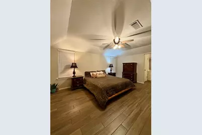 917 Clear View Drive, Bedford, TX 76021 - Photo 9