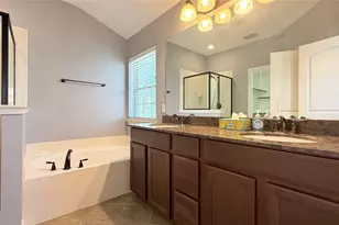 3912 Amberwood Dr, Addison, TX 75001 - Photo 17