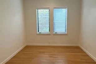 444 W Morphy St, Fort Worth, TX 76104 - Photo 25
