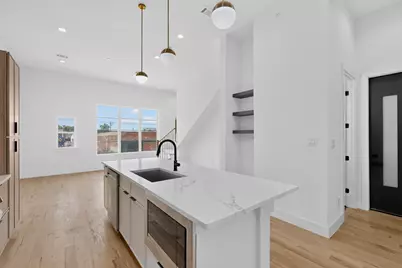 2080 Kelly Avenue #103, Dallas, TX 75215 - Photo 3