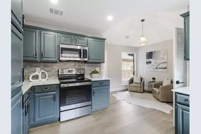 2409 Hedgeway Circle, Garland, TX 75044 - Photo 11