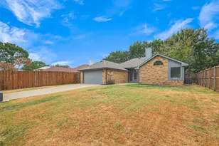 2409 Hedgeway Cir, Garland, TX 75044 - Photo 29